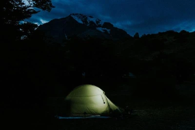 Husky Ultralight Sawaj Triton 2 zelený turistický stan + sleva 600,- na příslušenství