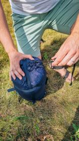 Husky Mantilla dark blue ultralehký třísezónní spacák