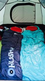 Husky Mantilla dark blue ultralehký třísezónní spacák