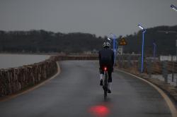 IGPSPORT Blikačka zadní s radarem SR mini