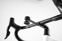 IGPSPORT Držák M82S pro integrovaná řídítka