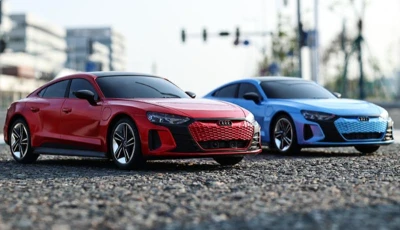 IQ models Audi RS e-tron GT na dálkové ovládání - červená