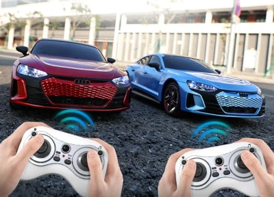 IQ models Audi RS e-tron GT na dálkové ovládání - červená