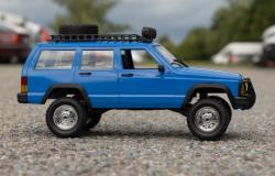 IQ models JEEP CHEROKEE 1/12 4x4 modrý