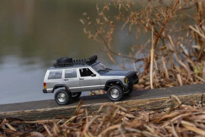 JEEP CHEROKEE 1/12 4x4 šedý