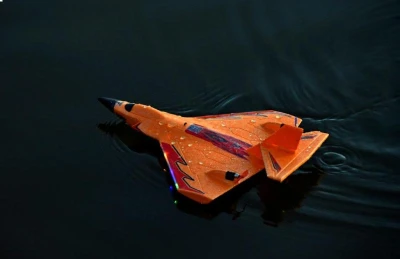 IQ models Odolné RC letadlo X-320 oranžové