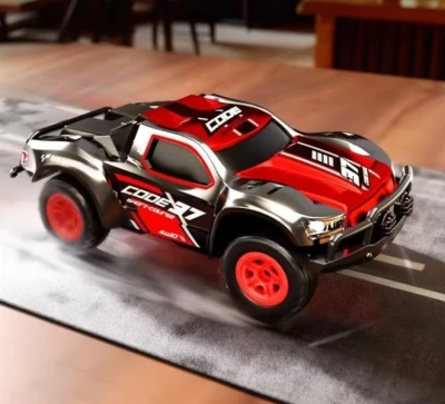IQ models SHORT TRUCK 1:36 červené RC auto