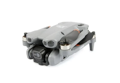 IQ models AMXFlight X5CPro šedý RC dron s HD kamerou a displejem ve vysílači