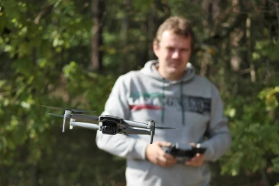 IQ models Syma W4 šedý RC dron