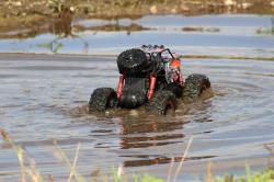 IQ models RC obojživelník MZ-AMBHI - červené