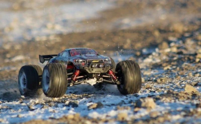IQ models Truggy Racer 4WD 1:16 2.4GHz - růžová