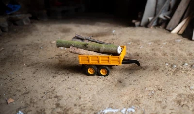 IQ models Valník za traktor 1/16 žlutý