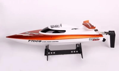 IQ models Závodní sportovní člun FT-09 2,4Ghz oranžová IQ models Závodní sportovní člun FT-09 2,4Ghz oranžová