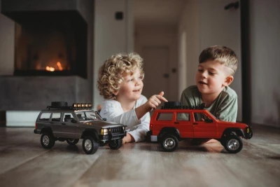 JEEP CHEROKEE 1/12 4x4 šedý