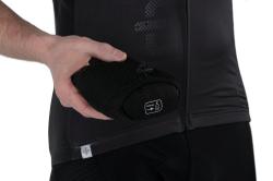 Kilpi FLOW-M černá pánská běžecká vesta