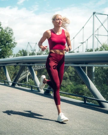 KILPI LIARA-W Tmavě červený dámský sportovní top