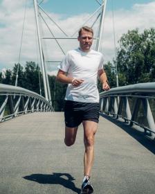 KILPI RAFEL-M Černé pánské běžecké šortky