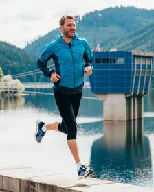 KILPI RAYEN-M Modrá pánska bežecká bunda