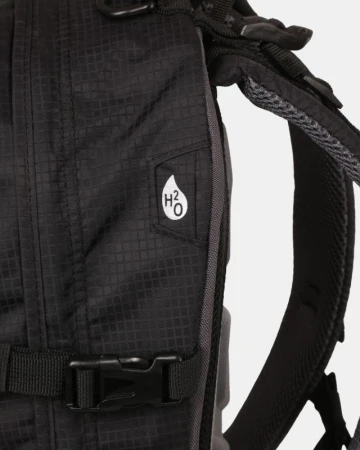 KILPI RISE 30-U Černý unisex freeridový batoh