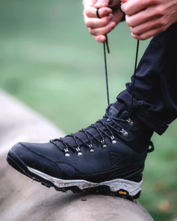 KILPI TRACKER HIGH WP-U Černá outdoorová vysoká obuv