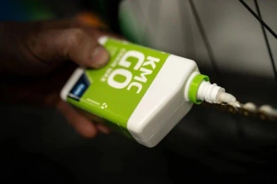 Kmc GO WAX 500ML vosk na řetěz