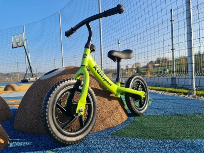 Kubisport Dětské odrážedlo CSK31K plastová kola 12 zelená