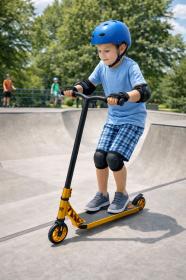 Kubisport Freestylová kolobežka športová zlatá/čierna 110 mm kolieska CSK2K