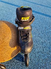 Kubisport CS320K černé inline brusle