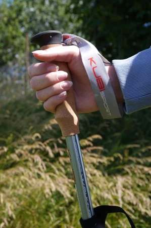 Kubisport Speciální skládací 5-dílné trekingové hole - 1 pár