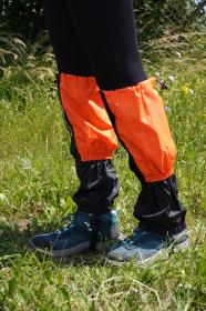 Kubisport Turistický návlek komfortní černo oranžový - 1 pár