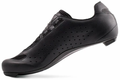 Lake CX219 Carbon černé tretry + sleva 500,- na příslušenství