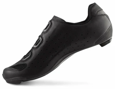 Lake CX238 Carbon černé tretry POUZE EU 46,5 (VÝPRODEJ)