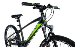 Leader Fox CAPITAN BOY 24 2025 černé/zelené chlapecké kolo + výbava zdarma