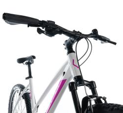 Leader Fox MXC LADY 26 2026 WHITE dámské horské kolo + výbava zdarma