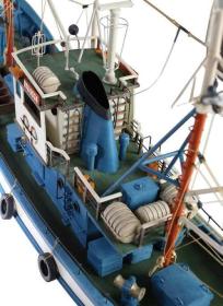 Loď ATUNERO DEL CANTÁBRICO 1:50 58 cm