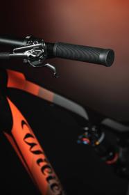 Force Madlá GROOVE gumové, čierne, balené