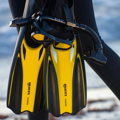 Mares Ploutve MANTA