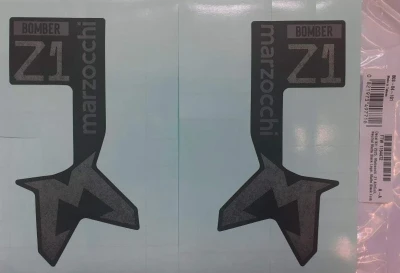 Marzocchi NA Vidlice Bomber Z1/DJ Sada nálepky POUZE Z1 2019 BÍLO/ČERVENÉ MAT NA ČERNOU VIDLICI (VÝPRODEJ)