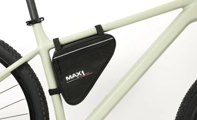 Max1 brašna Triangle L černá