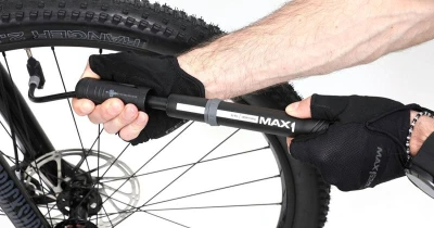 Max1 Sport Mini černo-šedá hustilka na kolo