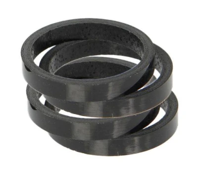 Max1 Spacer A-H 1 1/8" 5mm carbon černý 5ks