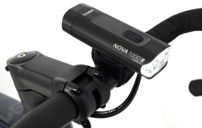Max1 světlo přední Nova 1000 USB