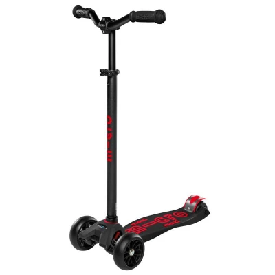 Micro Maxi Deluxe Pro black-red koloběžka + sleva 300,- na příslušenství