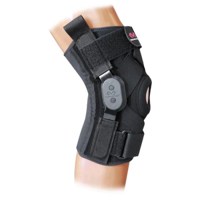 McDavid 429 Knee Support Brace With Polycentric Hinges ortéza na koleno