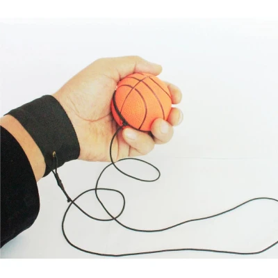 Merco Basketball Wrist míček na gumě