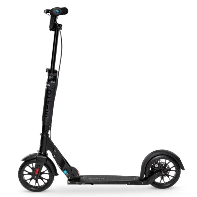 Micro Metropolitan Deluxe black skládací koloběžka + sleva 400,- na příslušenství
