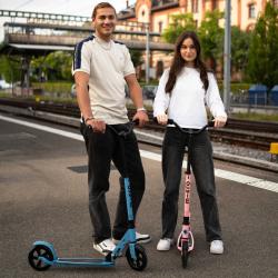 Micro Speed Deluxe Neon Rose koloběžka + sleva 400,- na příslušenství