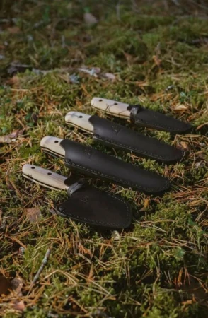 Morakniv Finn BlackBlade (S) Ash Wood Hiking Knife