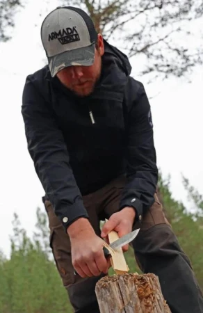 Morakniv Garberg (S) Survival Kit Black