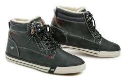 Mustang 4072-604-9 černé pánské zimní boty